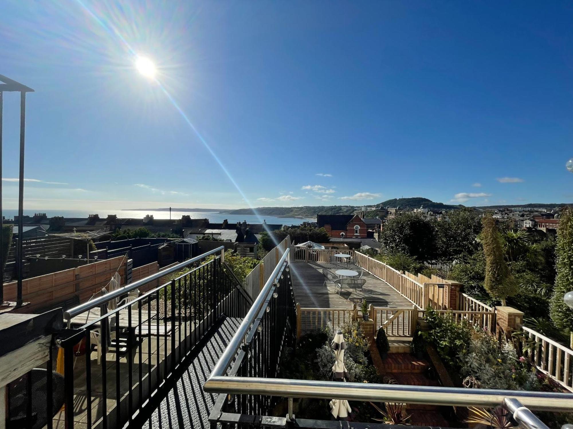 Seascape Scarborough Stunning Seaview Holiday Home Apartment Екстер'єр фото